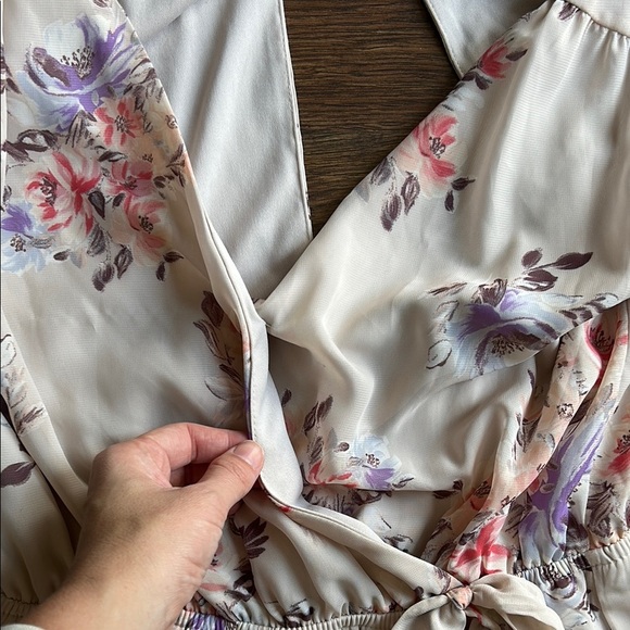 Charlotte Russe Floral Kimono Romper | Light Pink Romper | Low Cut Romper - Picture 7 of 9